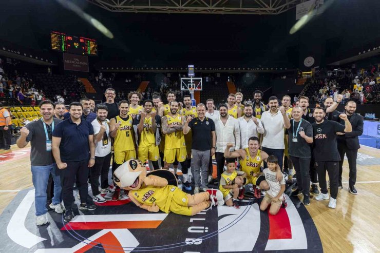 MSK ERKEK BASKETBOL TAKIMI, TARİHİNDE İLK KEZ AVRUPA’DA