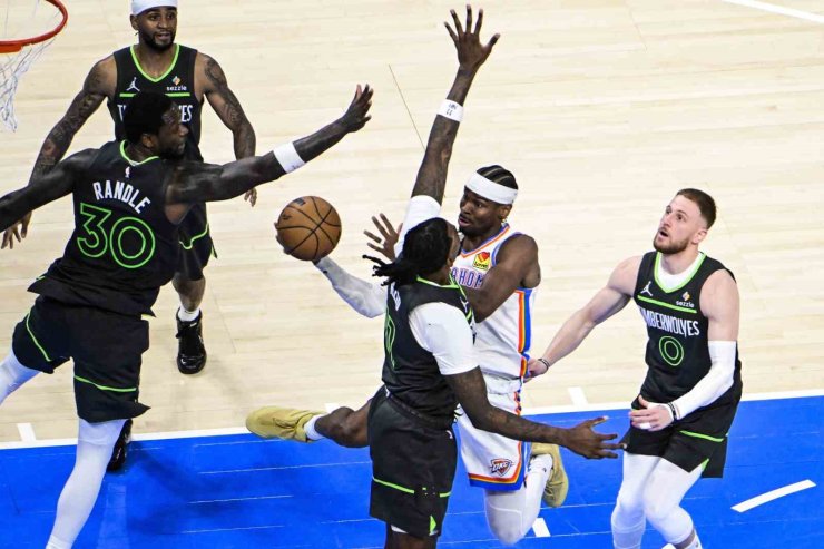 İLK MAÇTA KAZANAN OKLAHOMA CİTY THUNDER