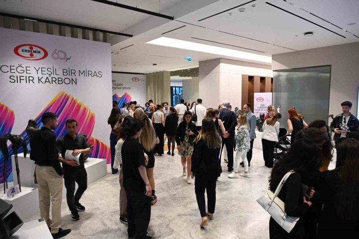 ERDEMİR ÇELİK VE YAŞAM HEYKEL YARIŞMASI’NDA ÖDÜLLER SAHİPLERİNİ BULDU