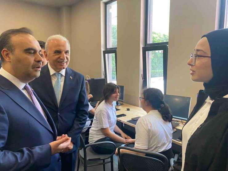 ÜMRANİYE BİLİM MERKEZİ AÇILDI