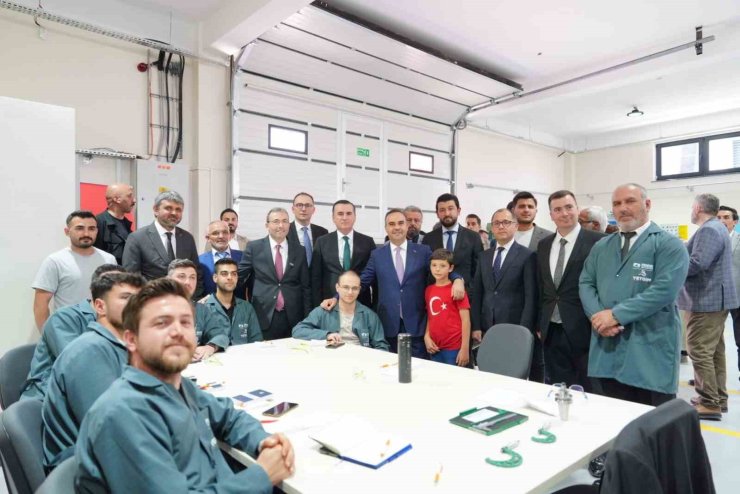 PENDİK BELEDİYESİ YETKİNLİK GELİŞTİRME VE İSTİHDAM MERKEZİ AÇILDI