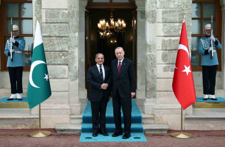 CUMHURBAŞKANI ERDOĞAN, PAKİSTAN BAŞBAKANI ŞERİF’İ KABUL ETTİ