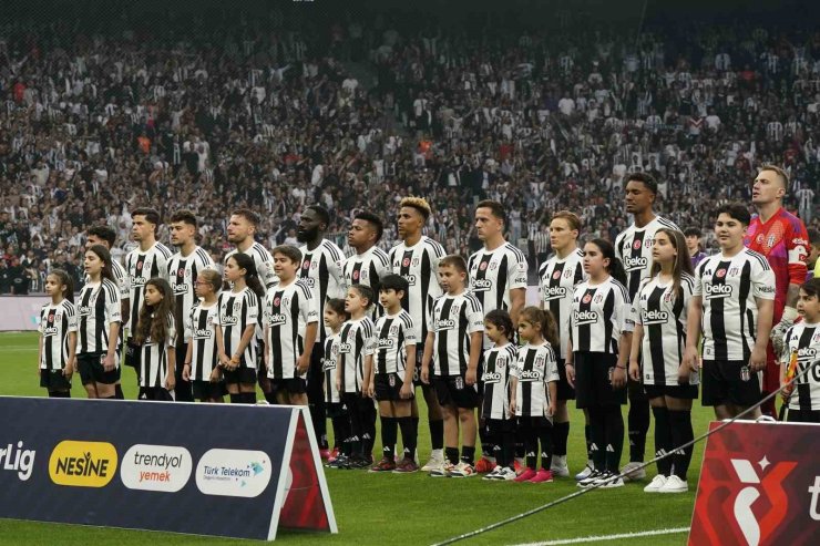 TRENDYOL SÜPER LİG: BEŞİKTAŞ: 0 - ÇAYKUR RİZESPOR: 0 (MAÇ DEVAM EDİYOR)