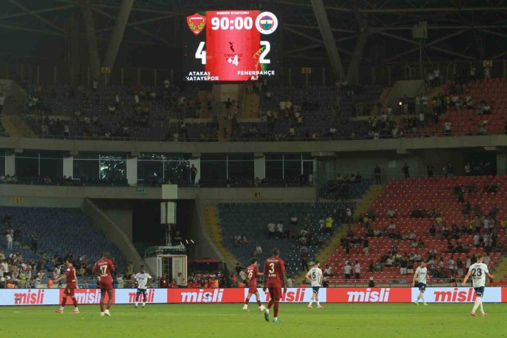 FENERBAHÇE SON DEPLASMAN MAÇINI KAYBETTİ