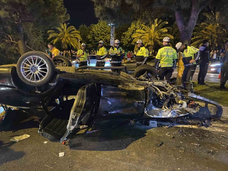 KARTAL’DA FECİ KAZA: 5 YARALI