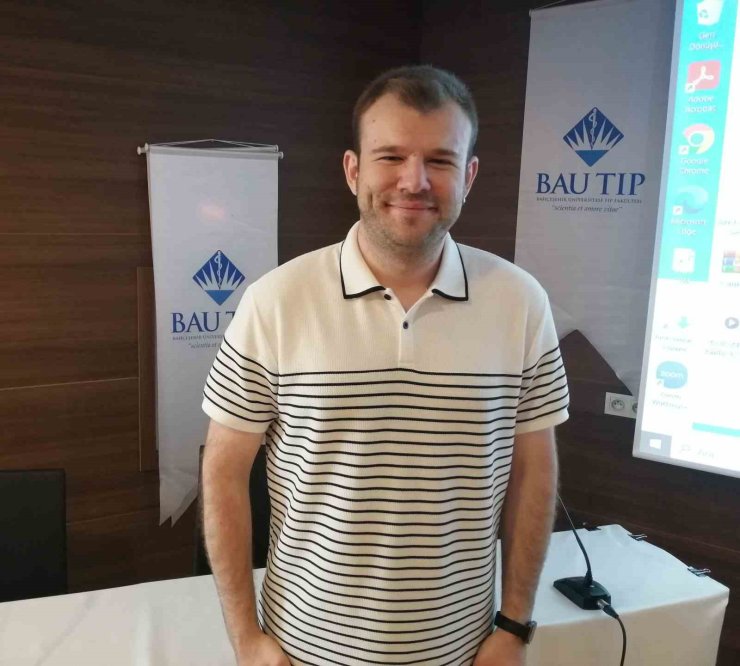 GELECEĞİN DOKTORLARI, 4. INTERN SEMPOZYUMU’NDA MESLEKİ BİLGİ VE TECRÜBE EDİNİYOR