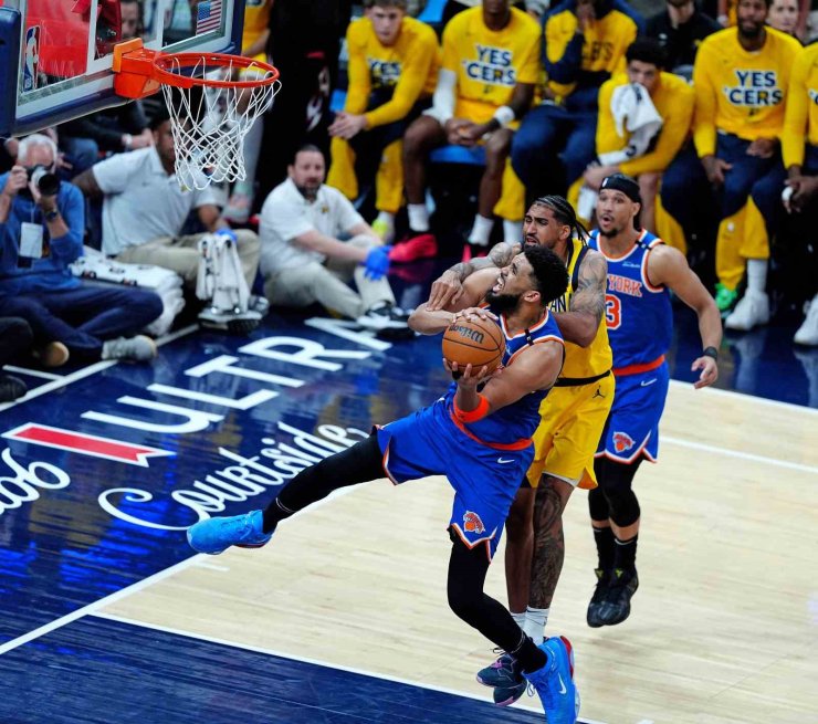 INDİANA PACERS, NEW YORK KNİCKS KARŞISINDA 3. GALİBİYETİNİ ALDI