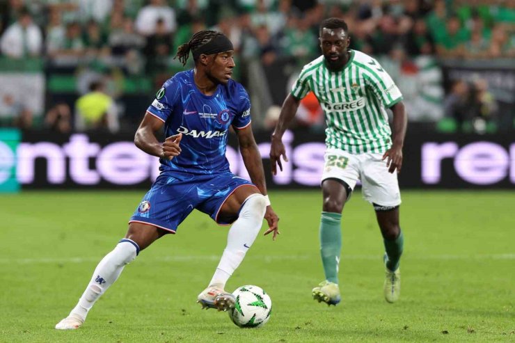 UEFA KONFERANS LİGİ KUPASI CHELSEA’NİN