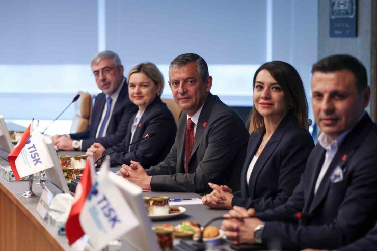 CHP GENEL BAŞKANI ÖZGÜR ÖZEL TİSK’İ ZİYARET ETTİ