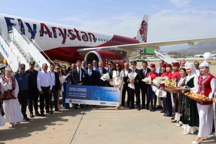 GAZİPAŞA-ALANYA HAVALİMANI, FLYARSYTAN’IN İLK UÇUŞUNU KARŞILADI