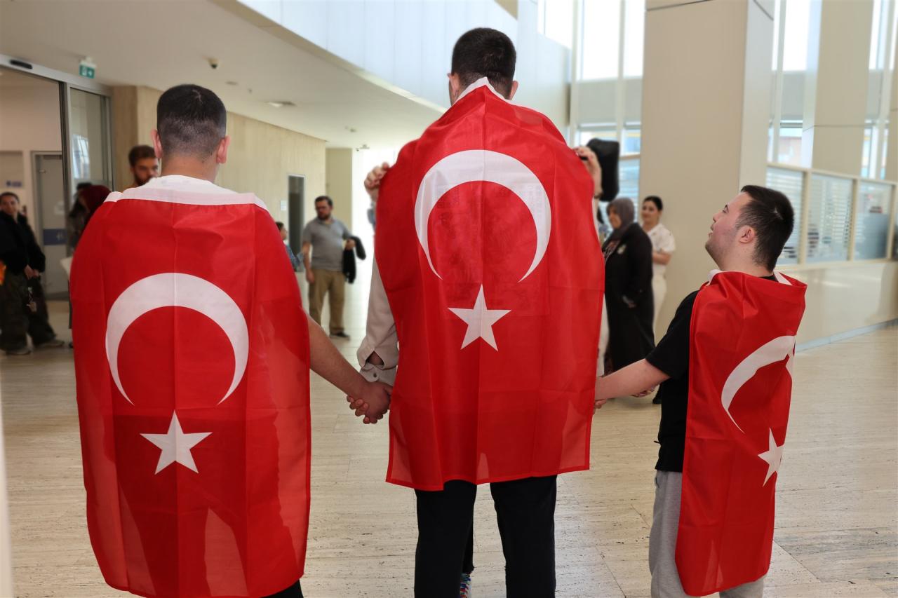 hkhsgIprkrcwsyflluen12q5.jpg
