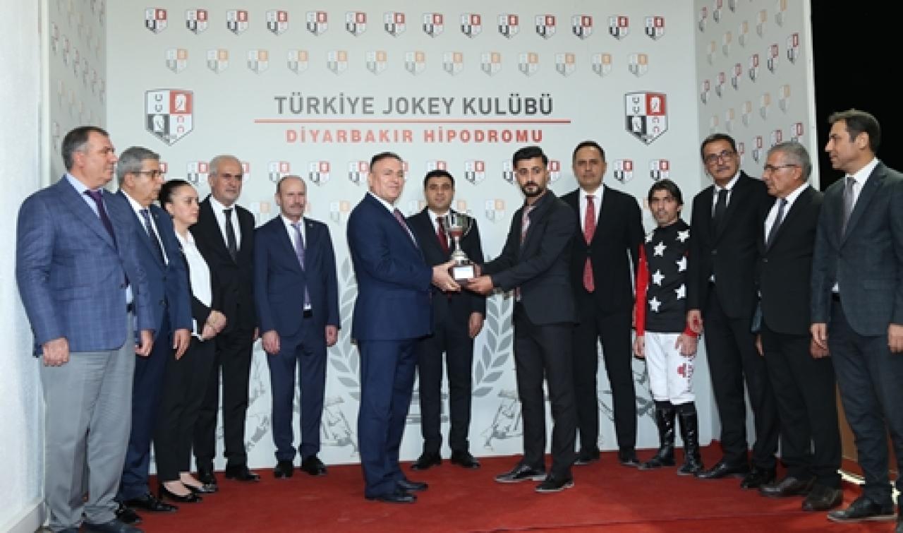 tbln5mnypfa9jksvzlkyxehe.jpg