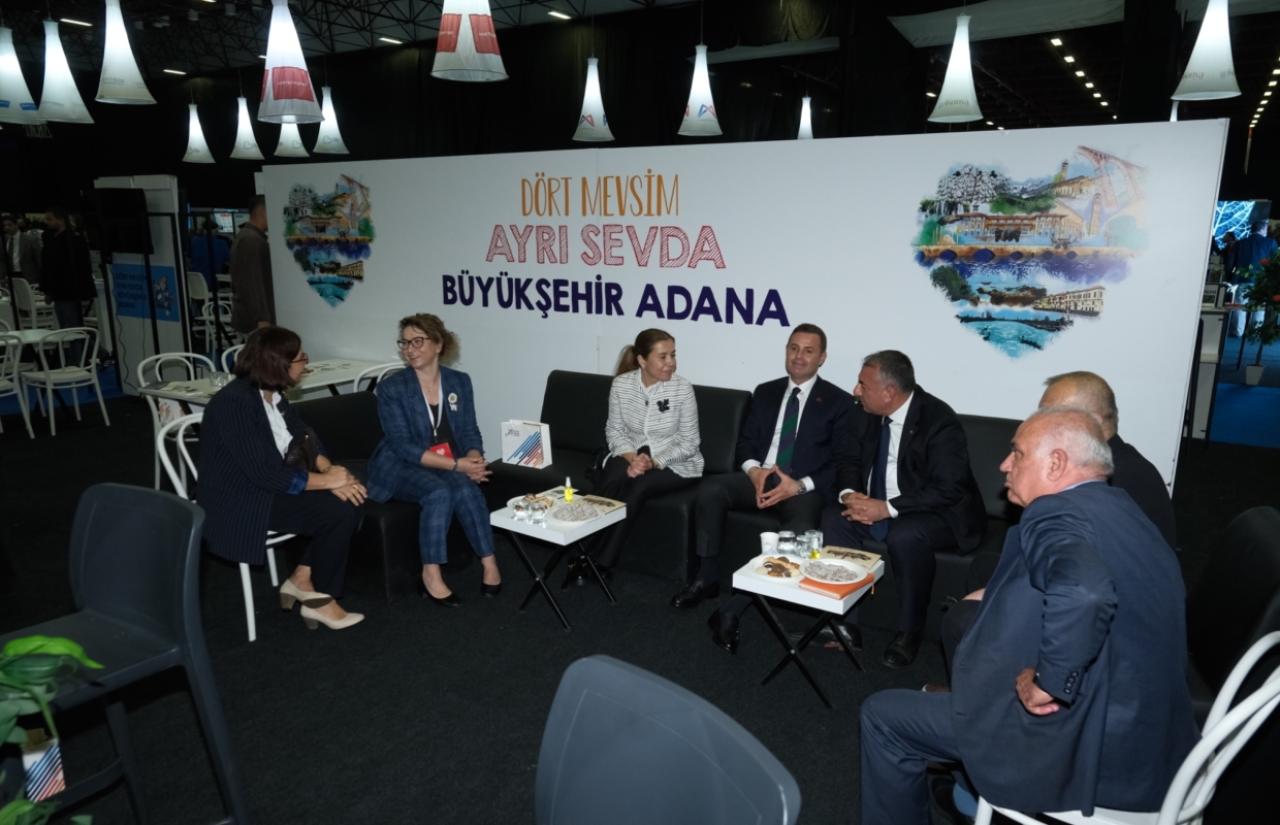 rdxvf9cv1eca4oxmkslgjuy7.jpg